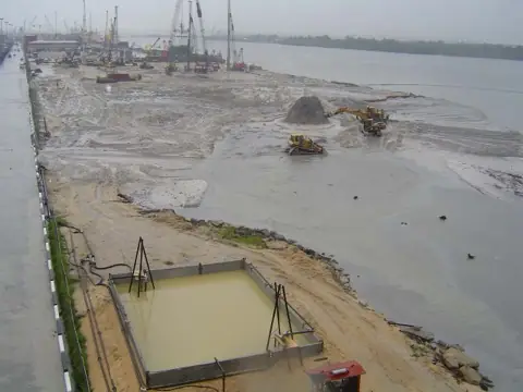 Dredging and reclamation works, Nigeria
